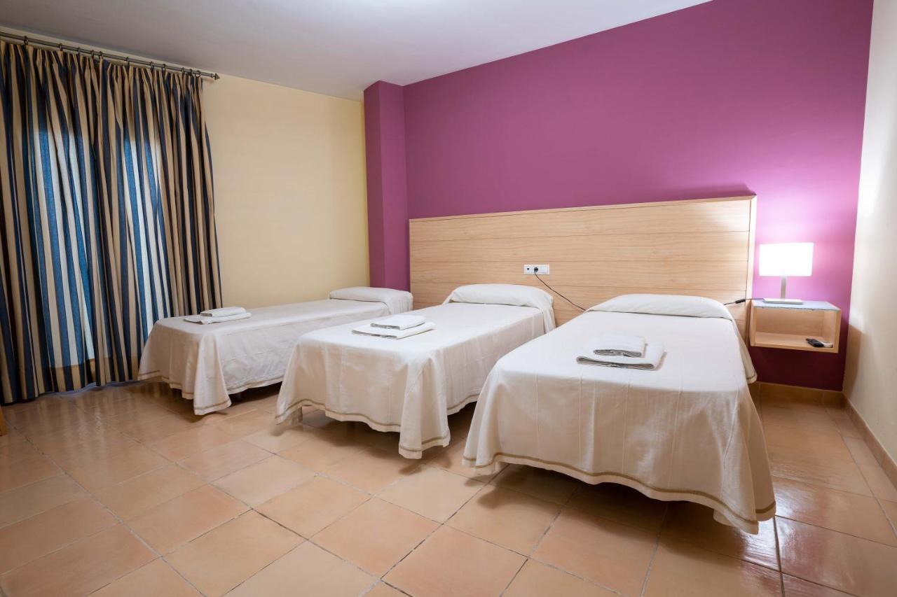 Hotel Sierra De Huesa Esterno foto